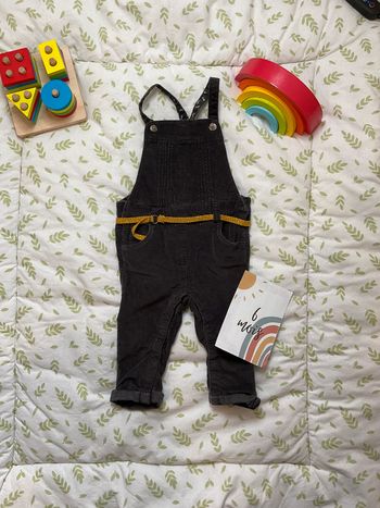 salopette en velours gris tape à l'oeil 6 mois avec ceinture