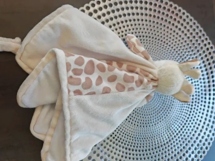 Doudou Lucy la girafe - photo numéro 4