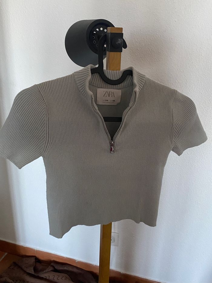 Haut Zara 8/9ans