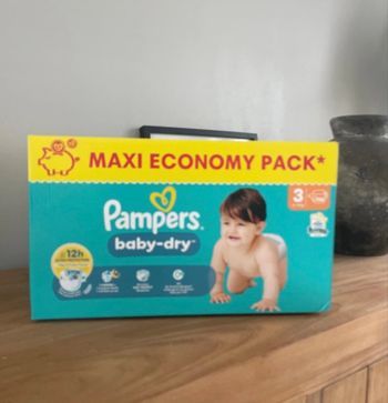 Pampers Baby-Dry Taille 3 NEUF