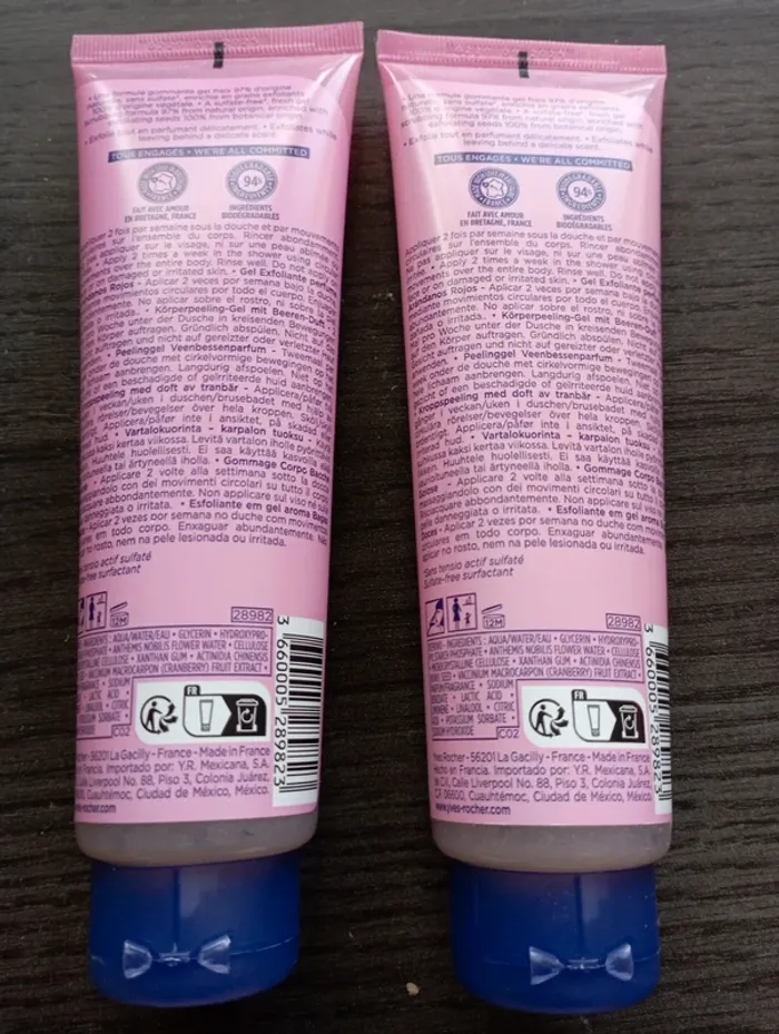 Lot 2 gommages pour le corps parfum baies - photo numéro 2