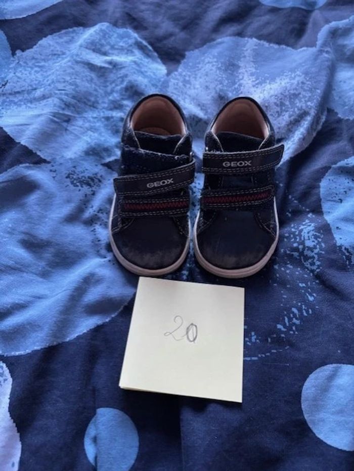 Chaussure Geox taille 20