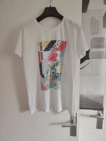 Tee-shirt sans marque 40