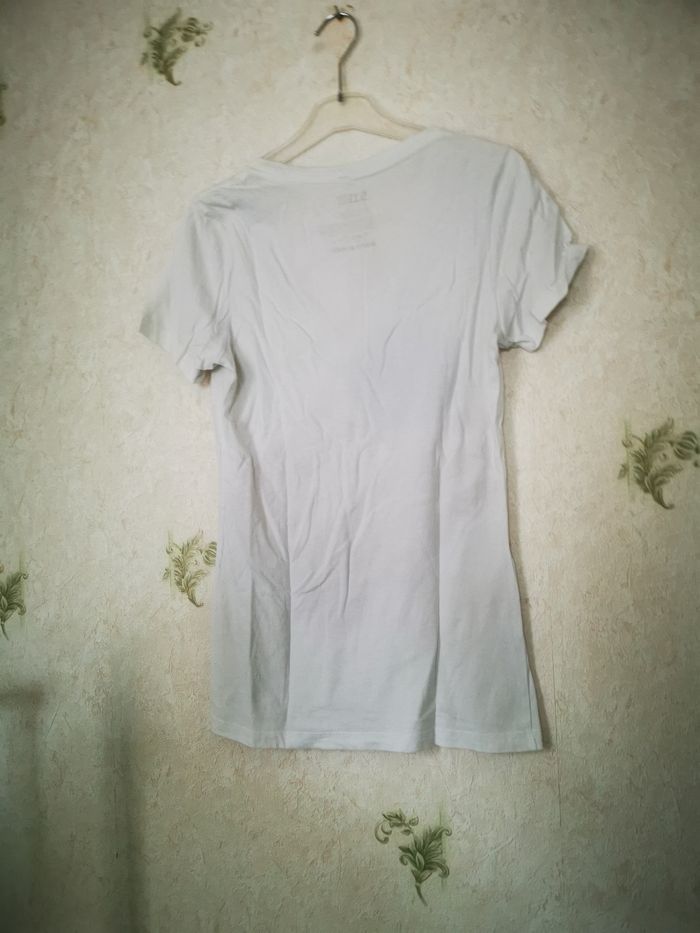 Tee-Shirt - photo numéro 2