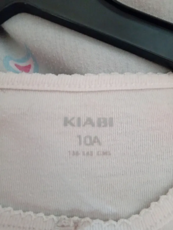 Tee-shirt manches longues blanc.  Kiabi. 10 ans. Coton - photo numéro 15