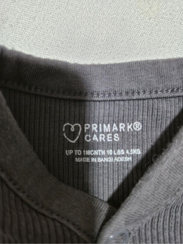 👶 Combinaison bébé Primark – 1 mois - photo numéro 3