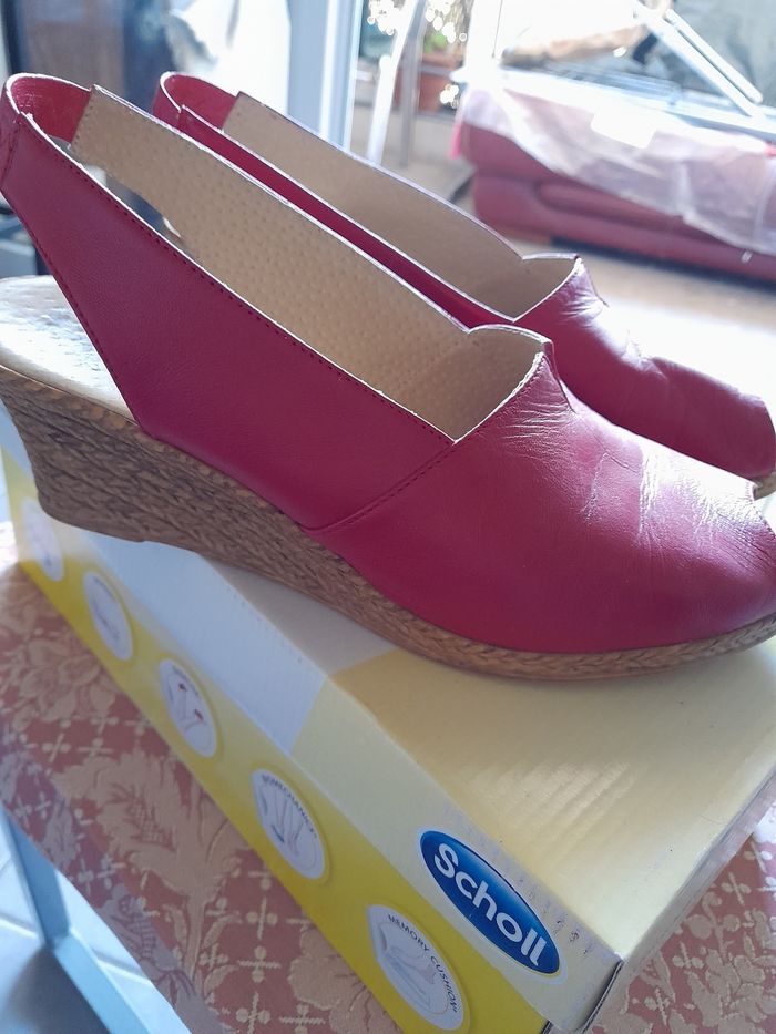 CHAUSSURES FEMME " LOLA ALMAGRO" TAILLE  38 - photo numéro 3