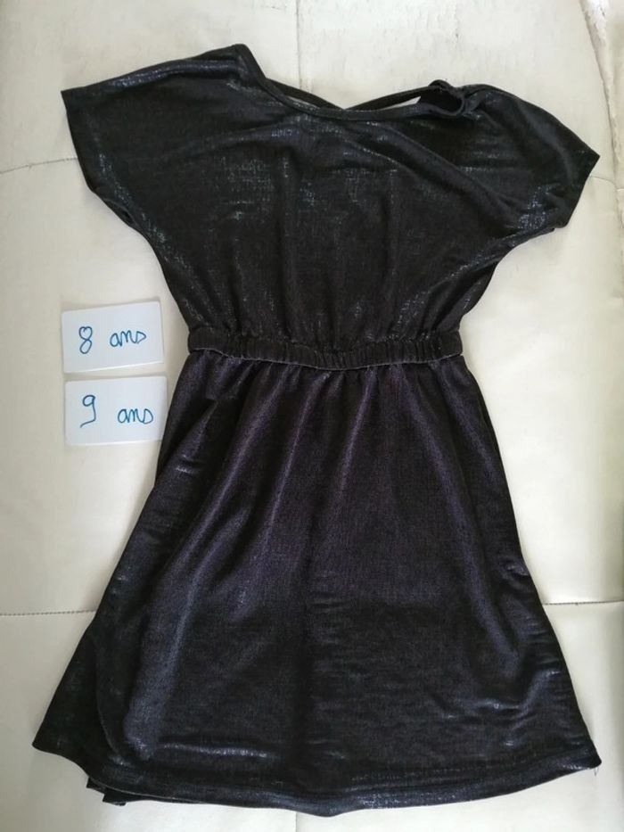 Robe noire pailletée 8 - 9 ans fille