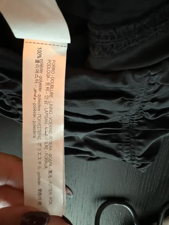 Robe noire Zara moulante effet drapé - photo numéro 8