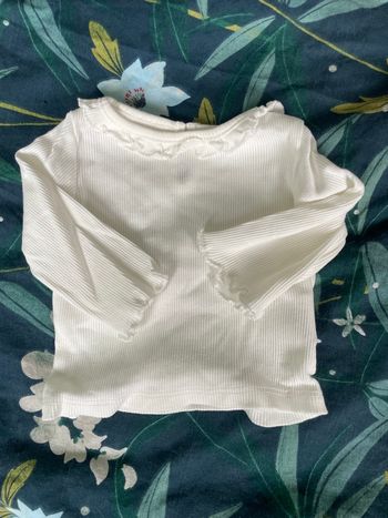 T-shirt kiabi 1 mois 