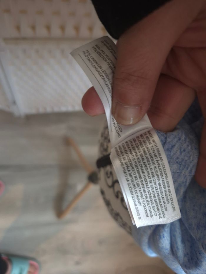 Joli T-shirt bleu chiné papillons sequins C&A fille 170/176 14/ 16 ans - photo numéro 10