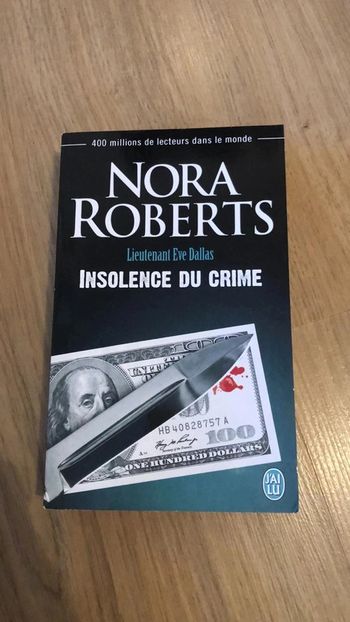 Livre Nora Roberts insolence du crime