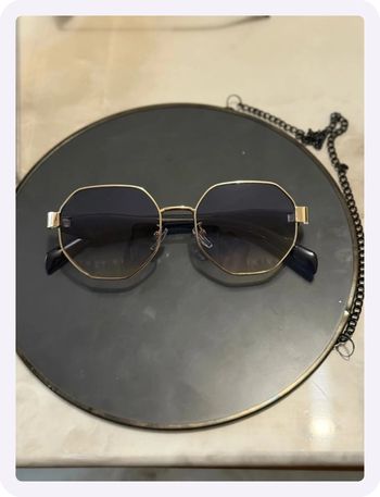 Lunette de soleil octogonale bleue