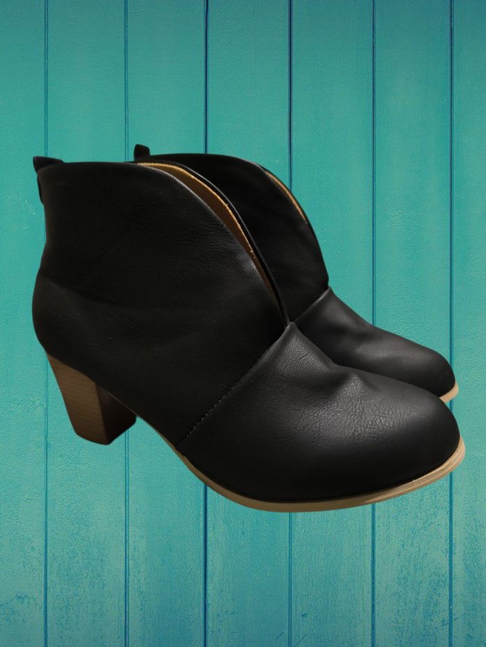 Chaussures a talons - photo numéro 3
