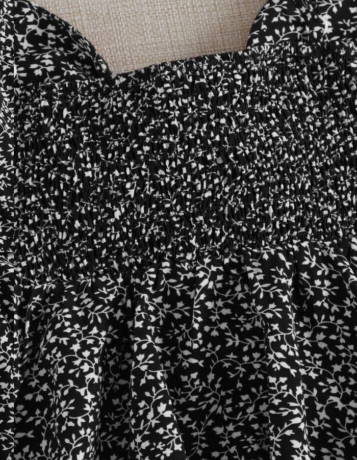 Top avec fines brides et nœud – Noir à fleurs blanches –Taille M/38 – Shein - photo numéro 5