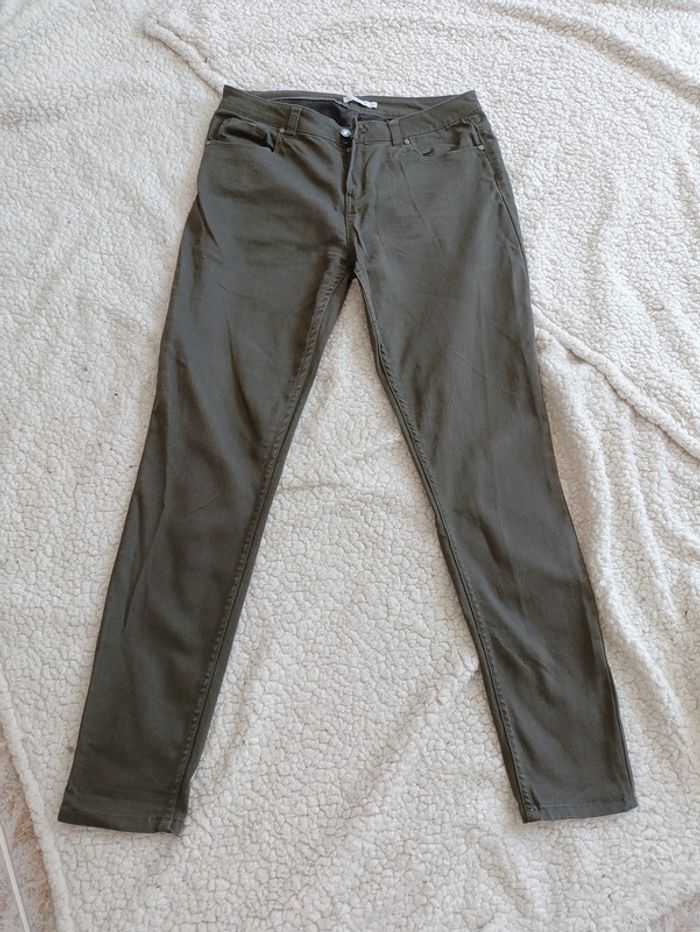 Pantalon kaki slim stretch – Woman by Gémo – coupe moderne