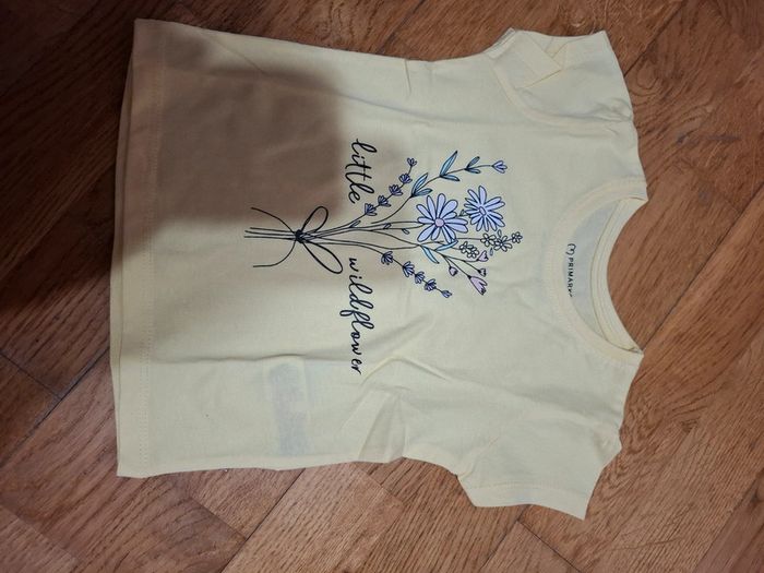 Tshirt jaune fleurie fille