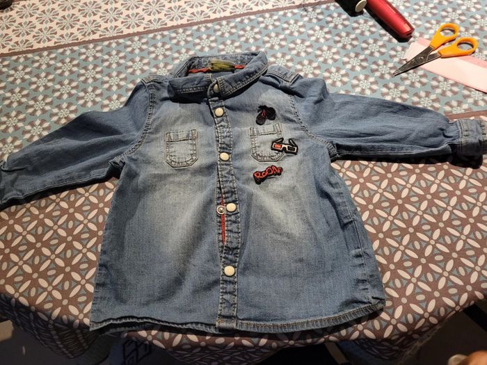 Chemise tape à l'œil 9 mois