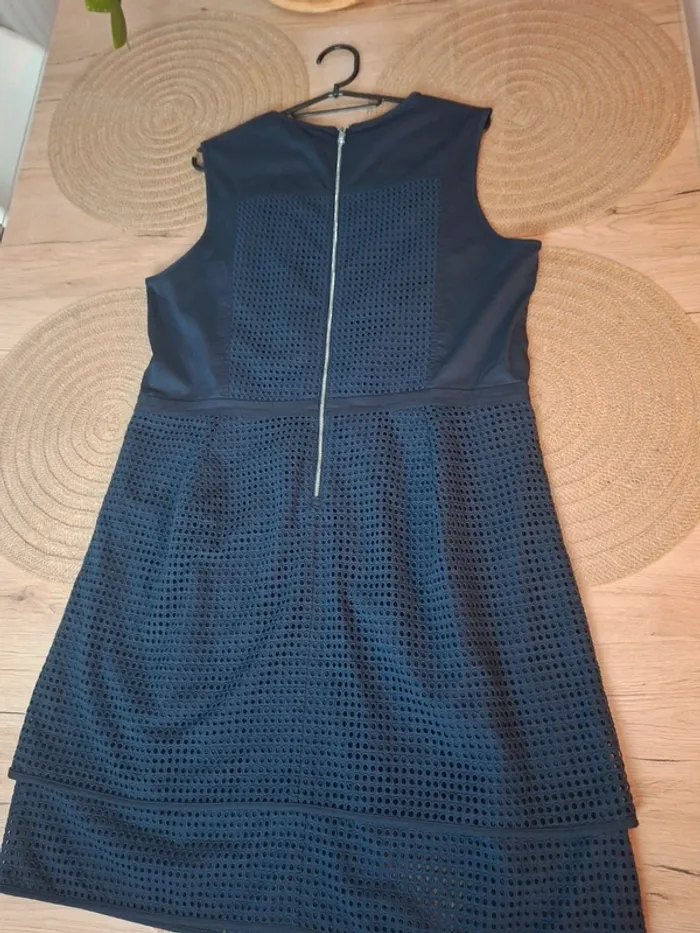 Robe Armani Exchange A|X bleu marine chic ajourée T.40/42 - photo numéro 20