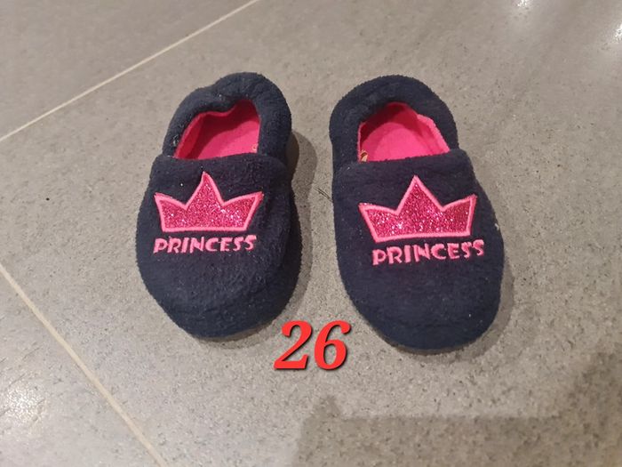 Chaussons fille 26