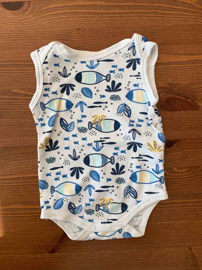 Lot 5 bodies sans manches! - photo numéro 5