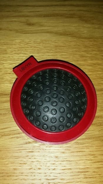 Brosse à cheveux rouge