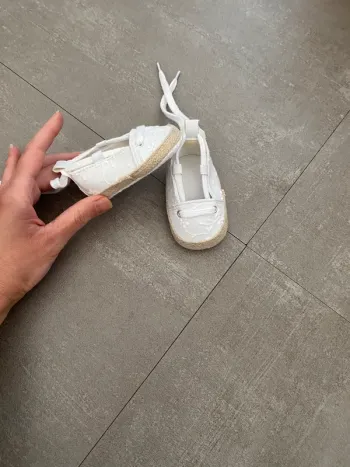 Chaussures blanches