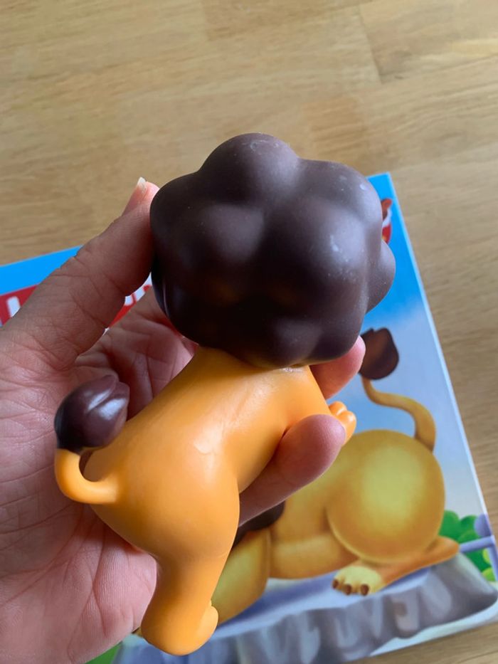 Livre et figurine Loumba le lion - photo numéro 4