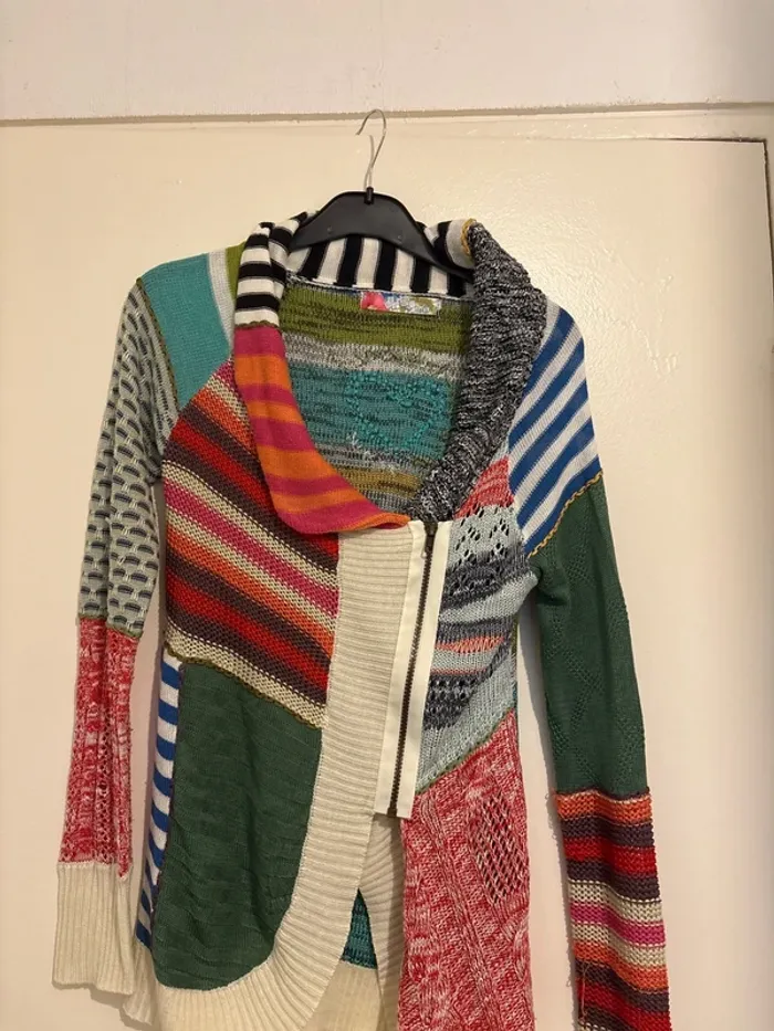 Gros lot de vêtements en S dont un L Desigual uniquement - photo numéro 17