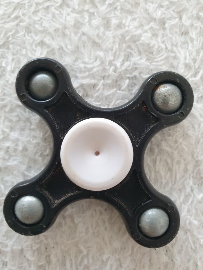 Hand spinner noir - photo numéro 7