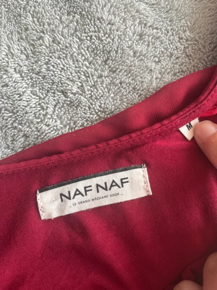 Robe courte Naf Naf couleur bordeaux taille M – élégante, légère & féminine - photo numéro 4