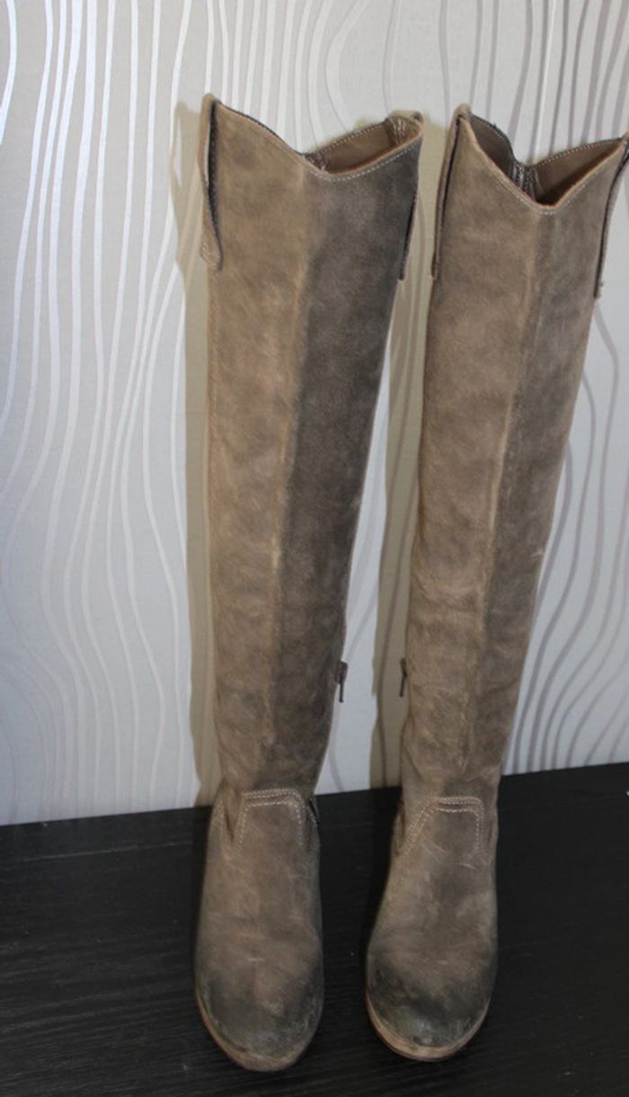 bottes hautes en cuir retourné effet vieilli talon haut et large = 8 cms - photo numéro 4