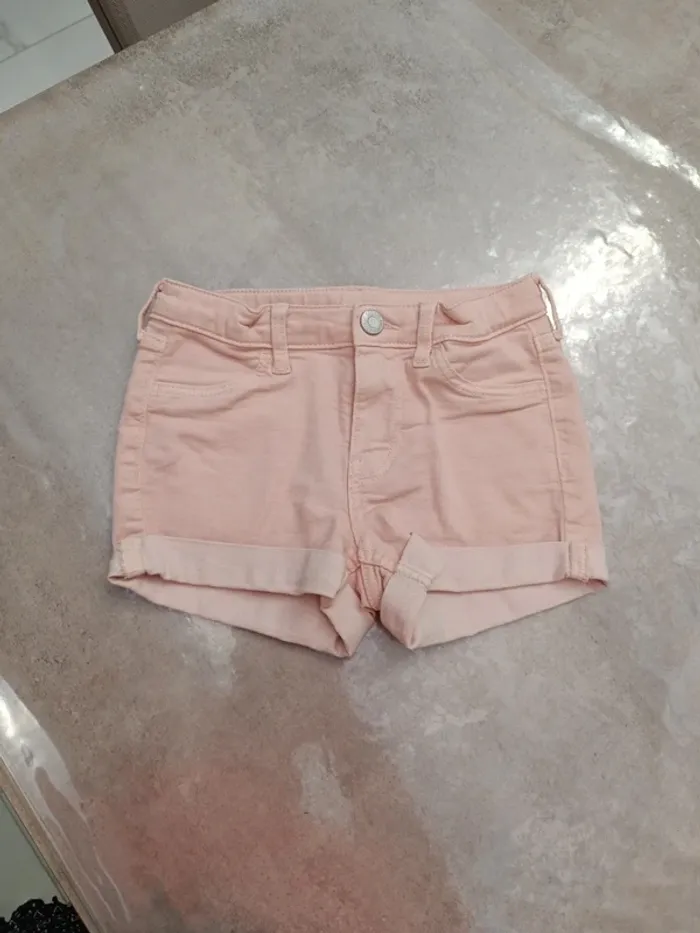Short en jean rose pâle H&M 5 ans