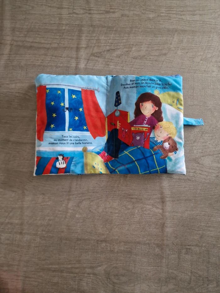 Livre coussin Hemma - photo numéro 2