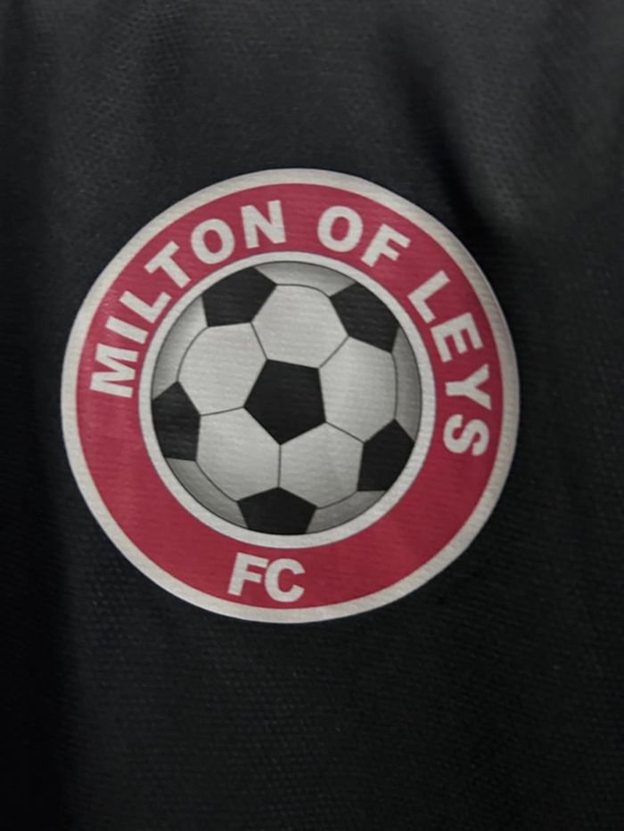 Veste milton of leys fc - photo numéro 4
