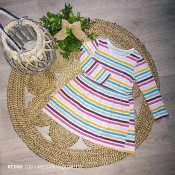 🎨👗 Robe H&M – 4 ans / 104 cm – Colorée & Confortable