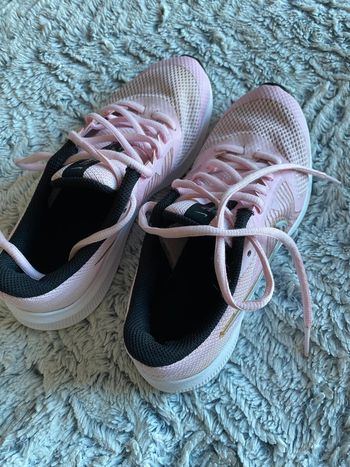 Chaussures Nike rose