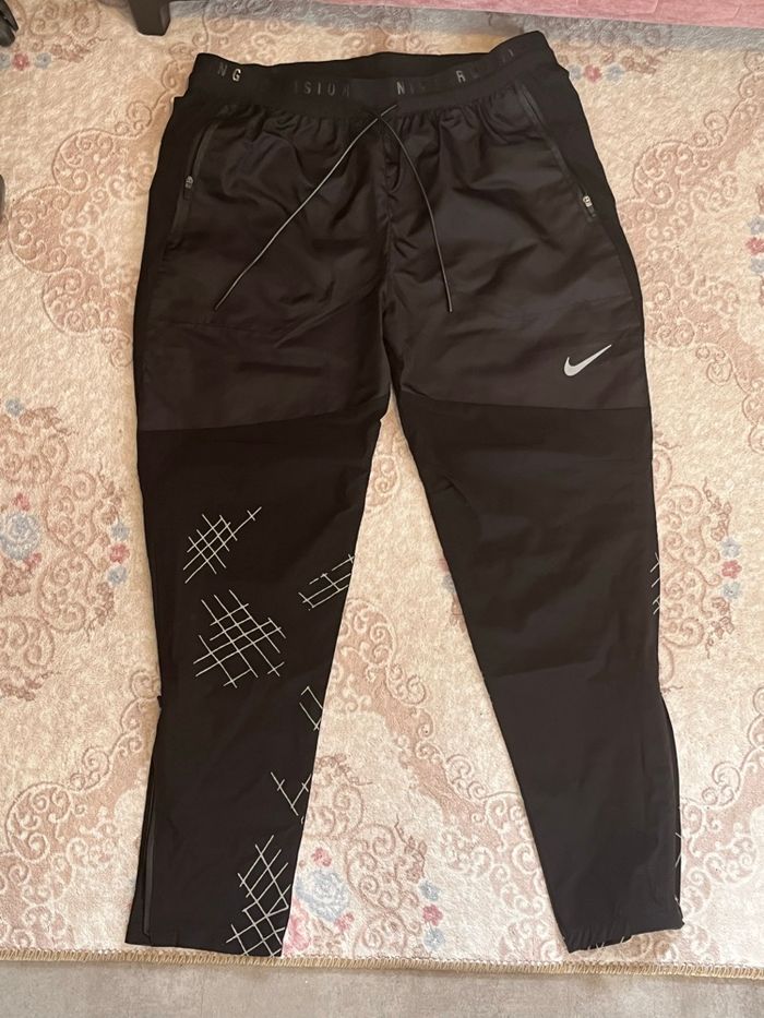 Jogging Nike Running division noir
