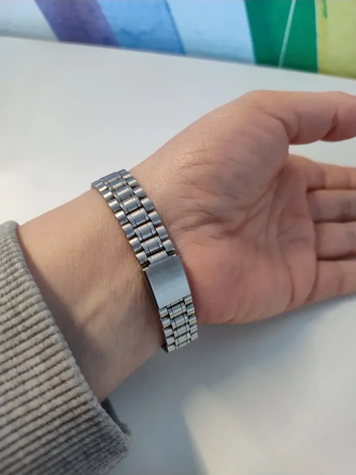 Montre femme - photo numéro 3