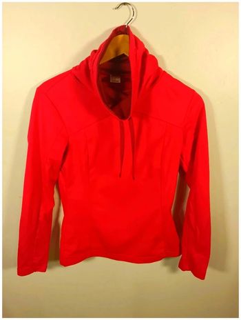 C8 sous pull fuchsia décathlon M