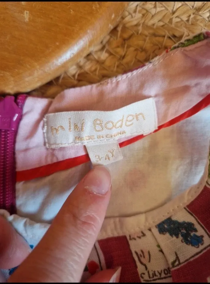 Jolie robe en lin violet à motifs fille mini boden 3 ans - photo numéro 6