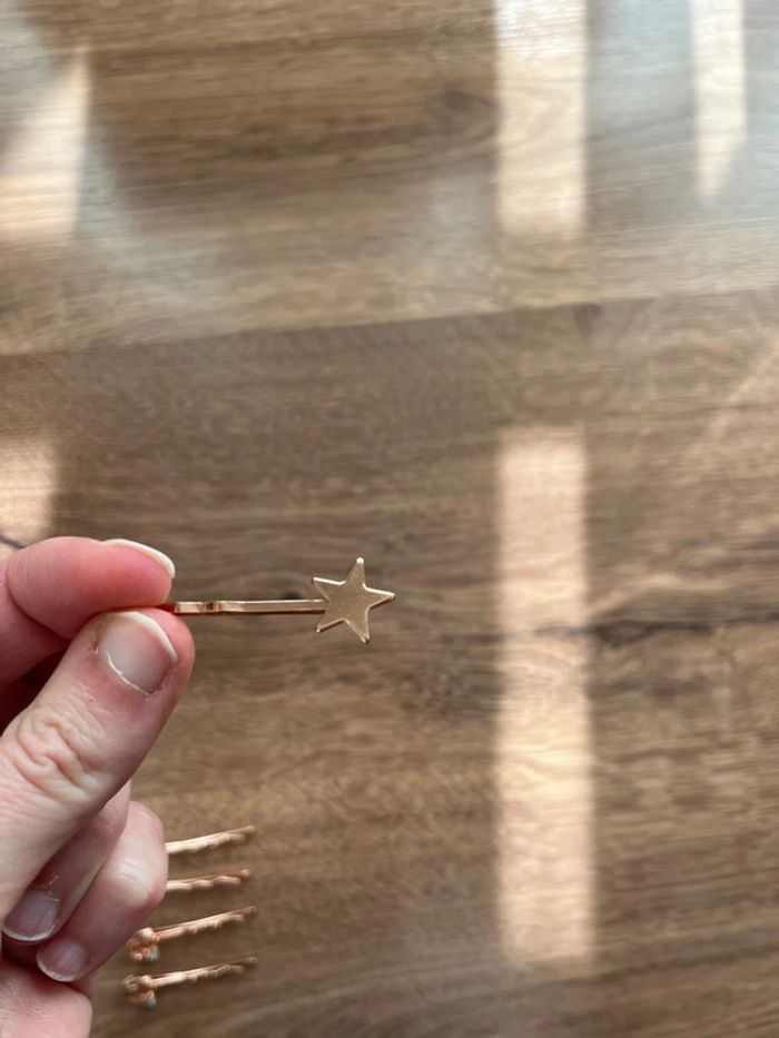 Lot de 6 barrettes pinces claire ´s - photo numéro 2