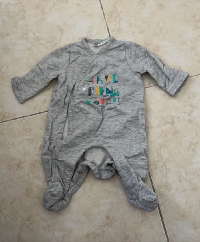 Lots 2 pyjamas - photo numéro 3