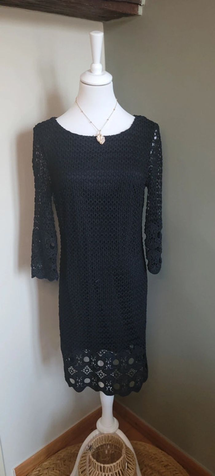 Jolie robe noir Lulu Love en dentelle Taille S - photo numéro 2
