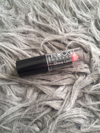 Rouge à lèvres rouge