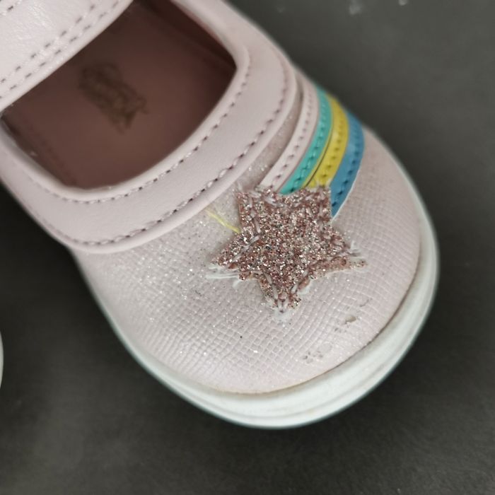 Chaussure rose - photo numéro 2