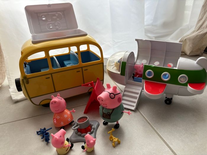 Lot de jouets peppa piG - photo numéro 4