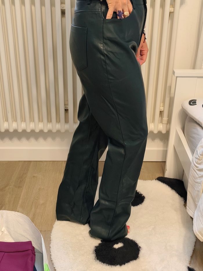 Pantalon cache cache 38 simili cuir vert foncé - photo numéro 2