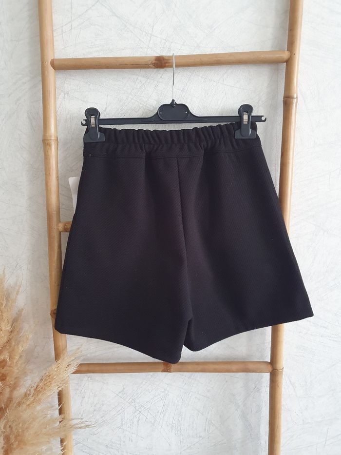Short polaire Taille M - photo numéro 2
