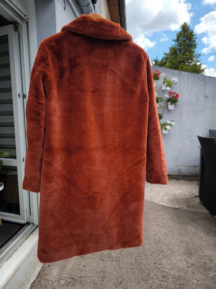 Manteau fausse fourrure couleur rouille taille S hema - photo numéro 3